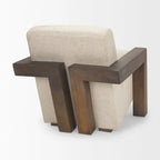 Poltrona accentuata in tessuto beige, struttura in legno massello, 1 posto