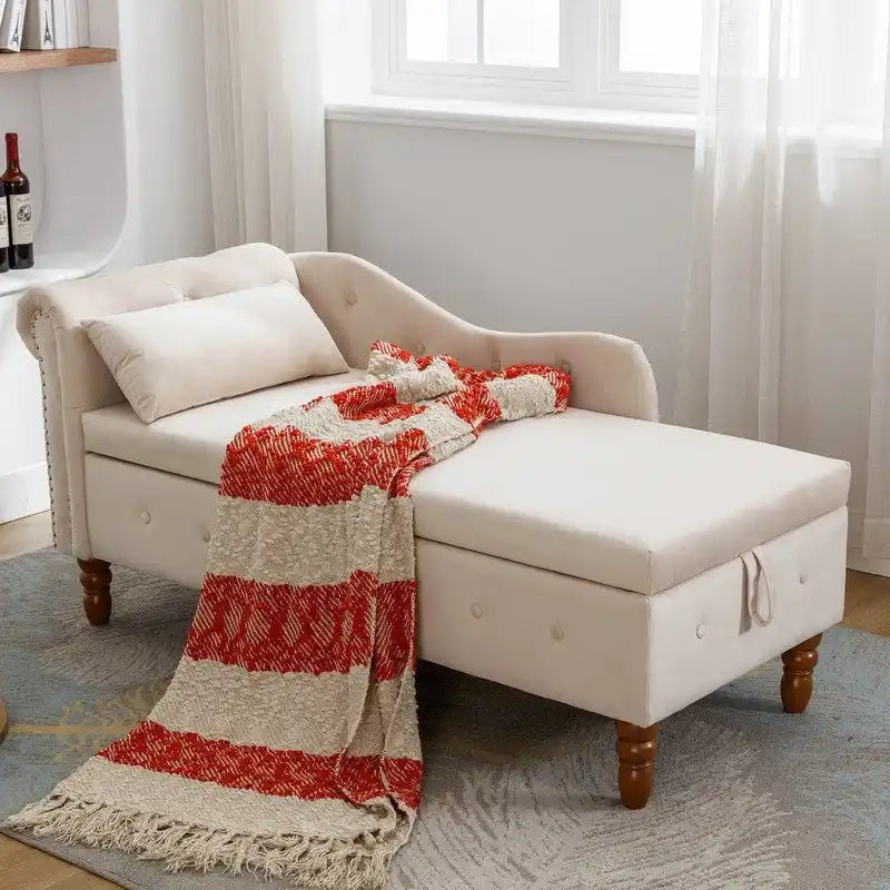 Chaise longue singola in velluto trapuntato multicolore con bracciolo arrotolato e contenitore