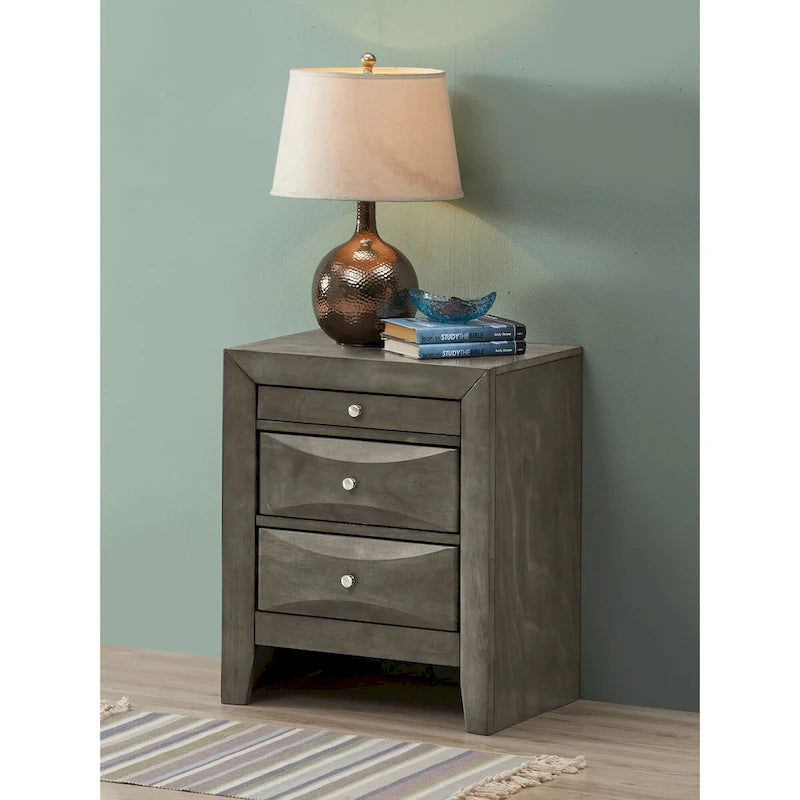 Comodino a 3 cassetti Cappuccino/Grigio/Ciliegio/Champagne Argento/Nero, Pomello in Metallo, Singolo