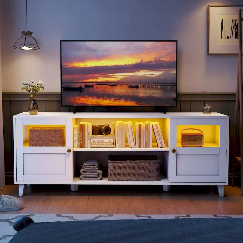 Mobile porta TV bianco con luci LED, mensole aperte e armadietto, adatto per TV fino a 65"