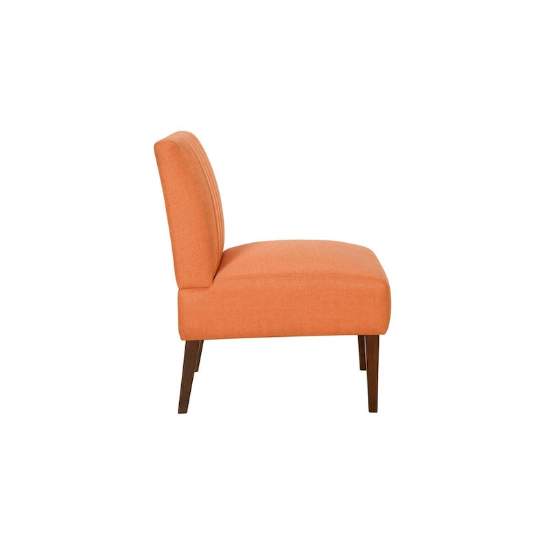 Poltroncina in tessuto arancione, schienale trapuntato a canali, gambe in legno marrone, 1 posto