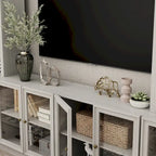 Mobile porta TV con finitura grigio effetto legno e ante in vetro, soluzione a unità singola, adatto per TV fino a 61"